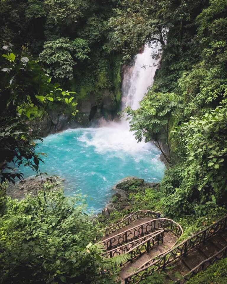 Hiking Rio Celeste, Costa Rica - Guide To Rio Celeste Waterfall Hike