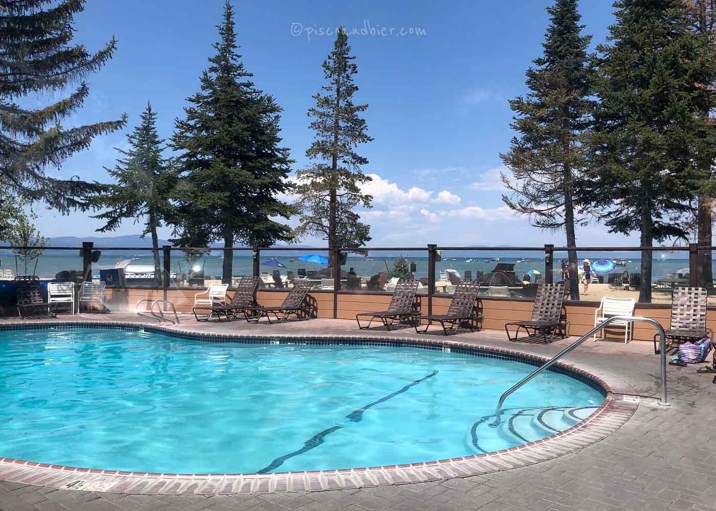 Best Lake Tahoe Lakefront Hotels & Beachfront Resorts With Lakeviews